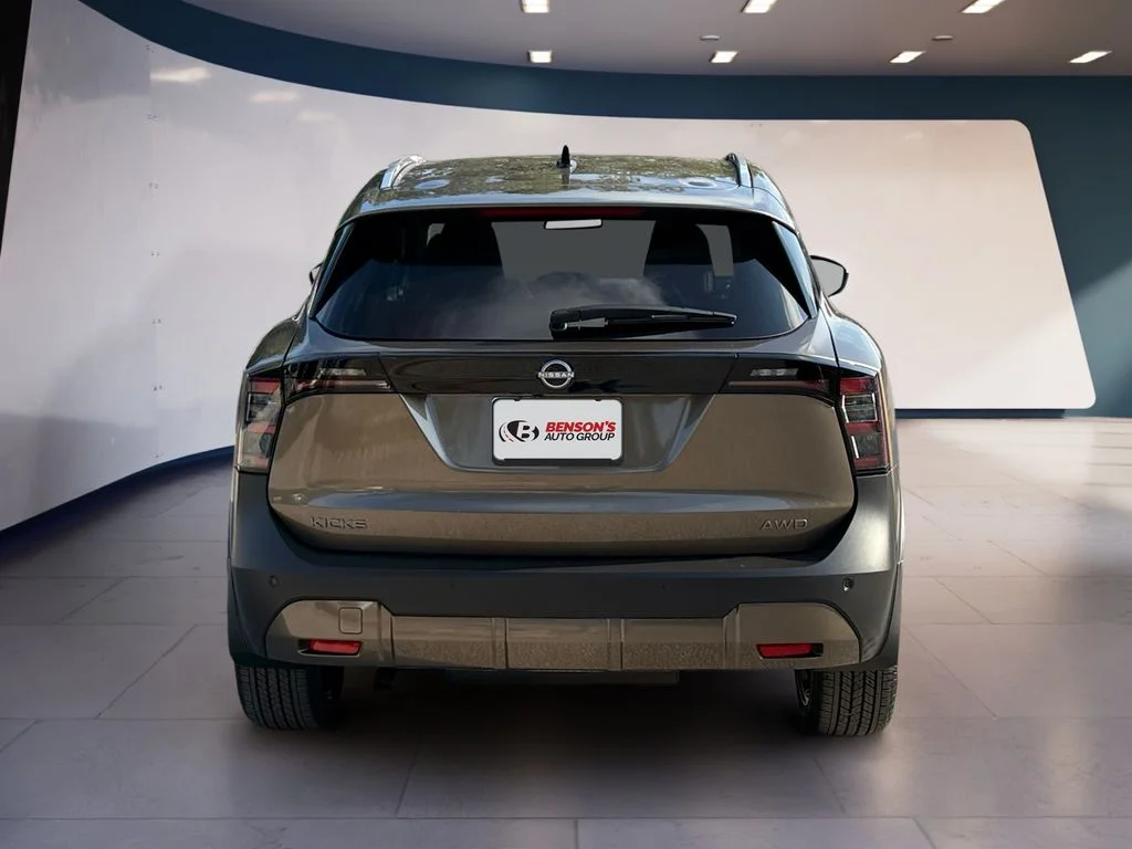 New 2027 Brown Nissan SR image 4