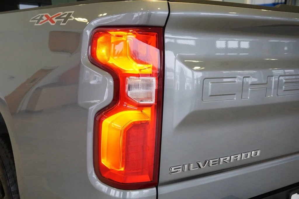 New 2026 Sterling Gray Metallic Chevrolet RST image 27