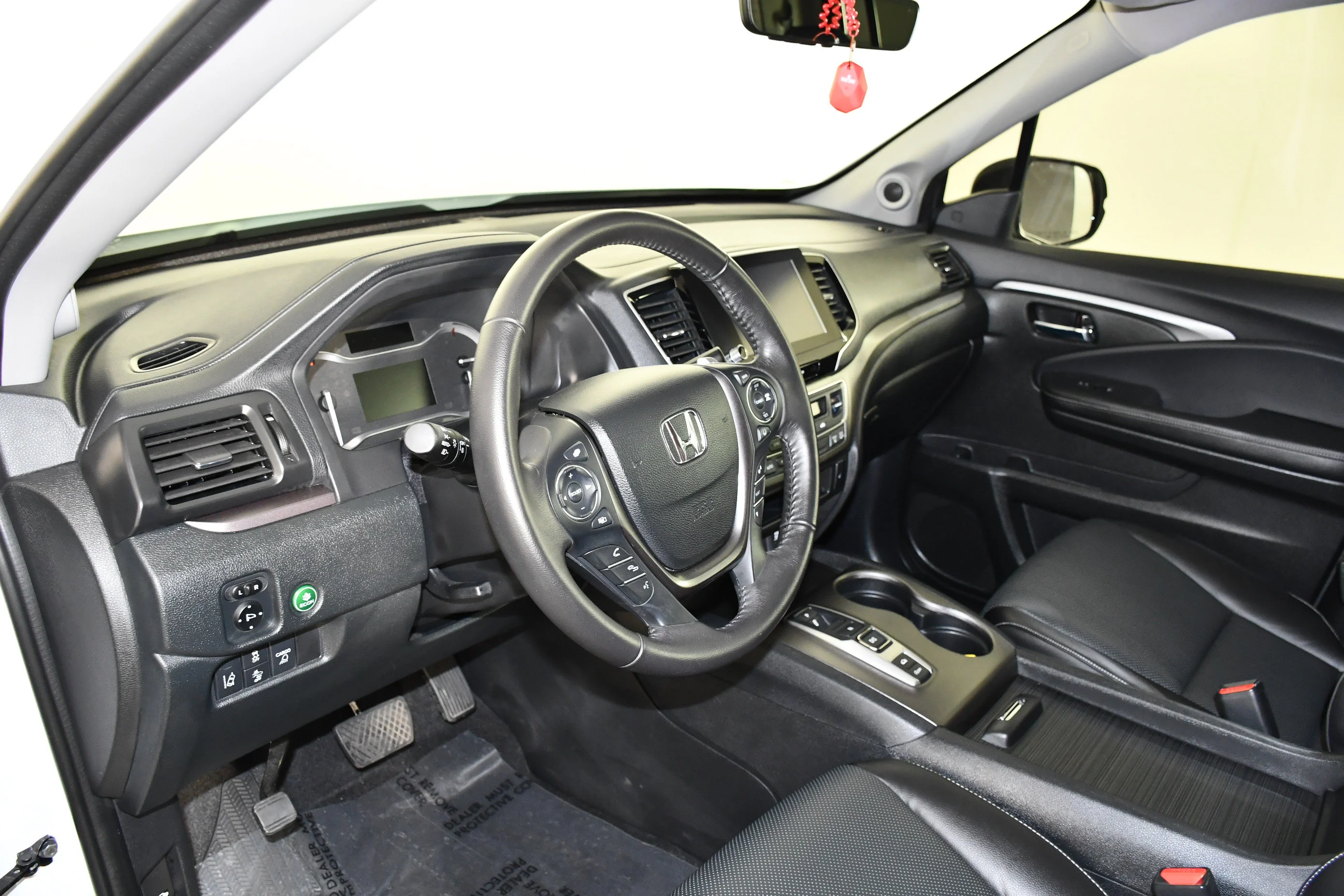 Certified Used 2023 Platinum White Pearl Honda RTL image 41