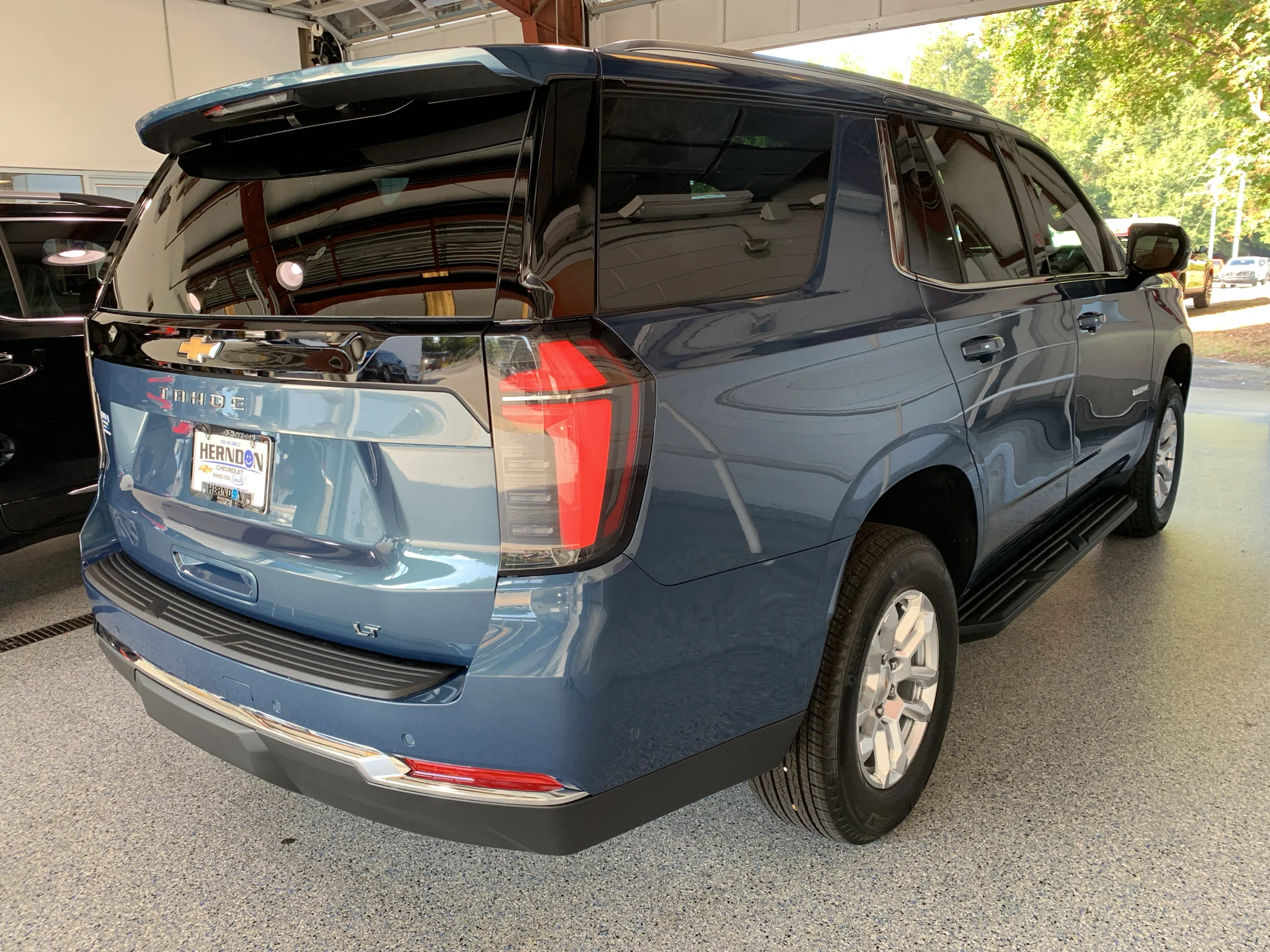 2027 Chevrolet Tahoe LT - Photo 13