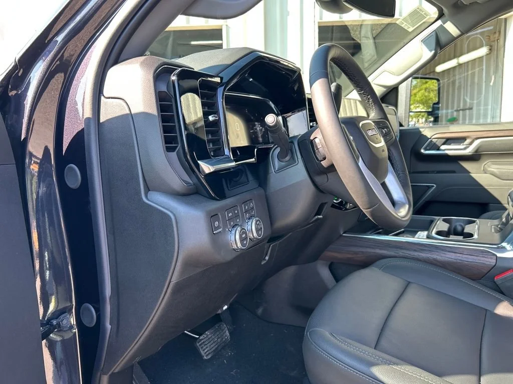 2026 GMC Sierra 2500HD SLT - Photo 13