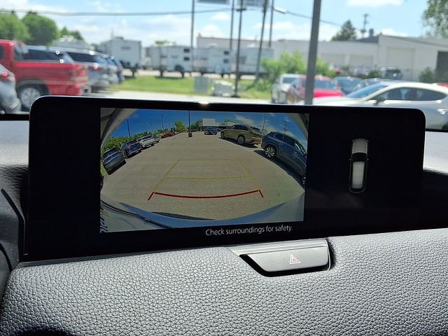 Used 2025 White Mazda Premium image 21