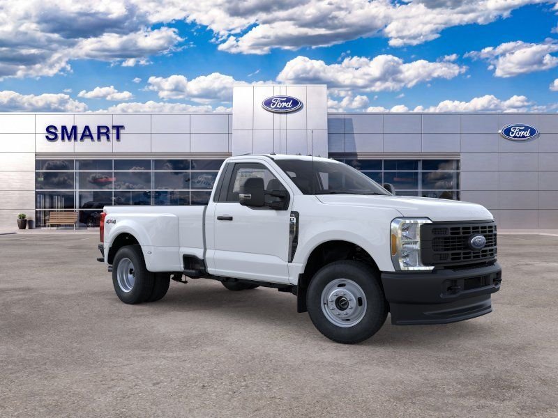 New 2026 Oxford White Ford F-350® XL image 1