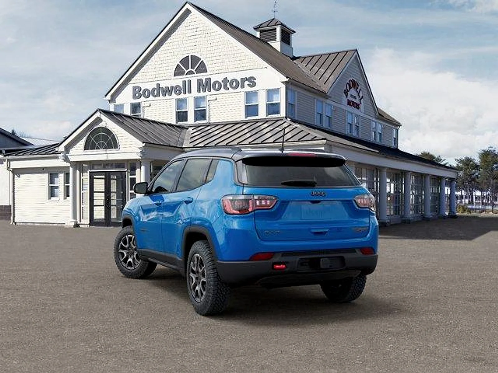 New 2026 Hydro Blue Pearl-Coat Exterior Paint Jeep Trailhawk image 3
