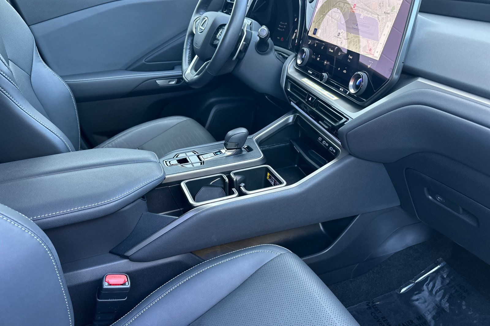 Used 2025 Black Lexus 350 image 17