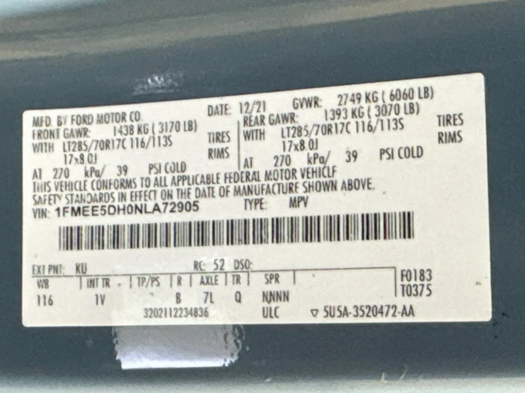 Used 2022 Gray Ford Badlands image 36