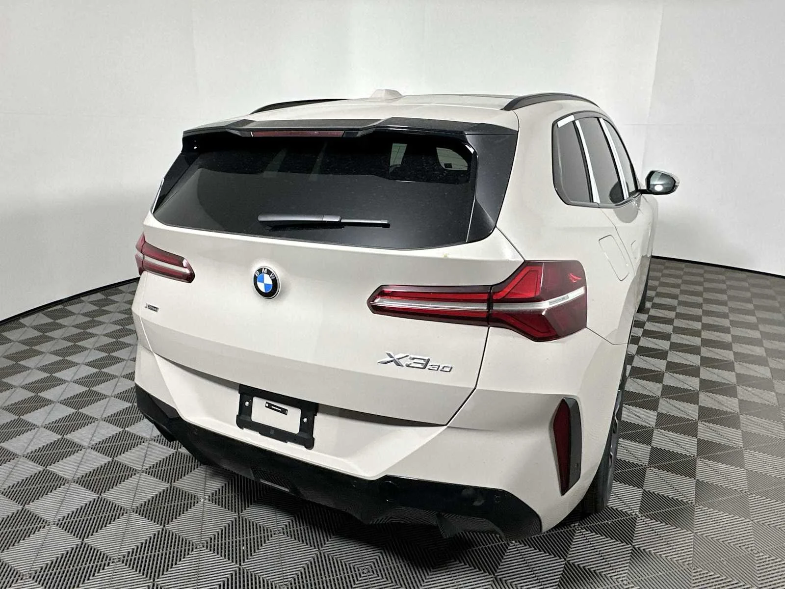 2026 BMW X3 30 - Photo 9