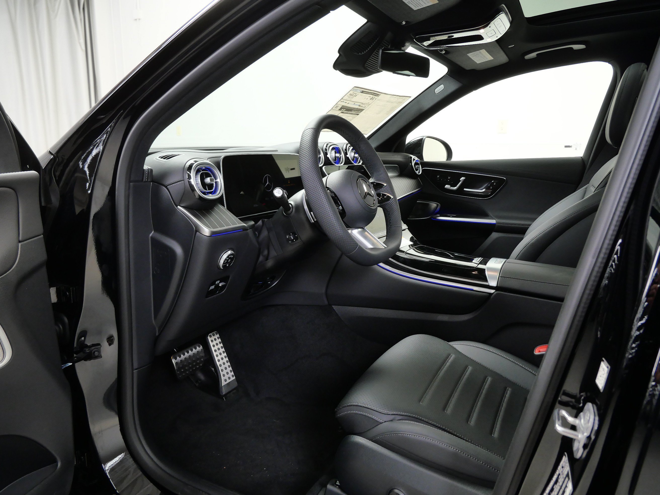 New 2026 Black Mercedes-Benz GLC 300 image 6
