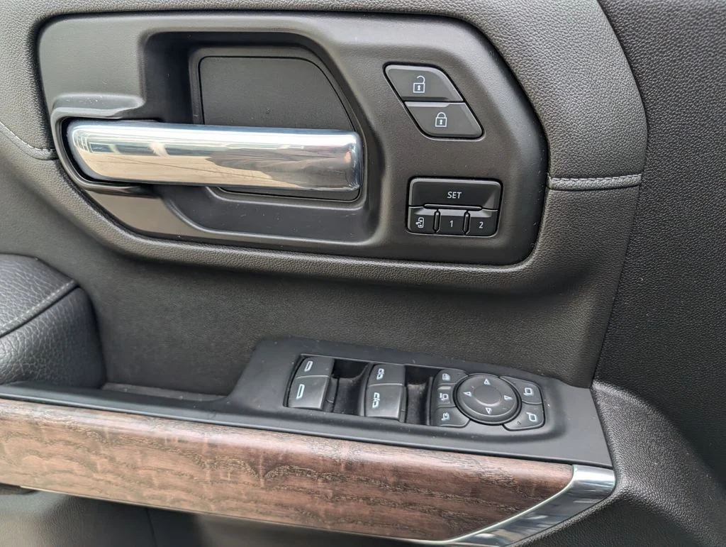 2023 GMC Sierra 2500 Denali HD Denali - Photo 17