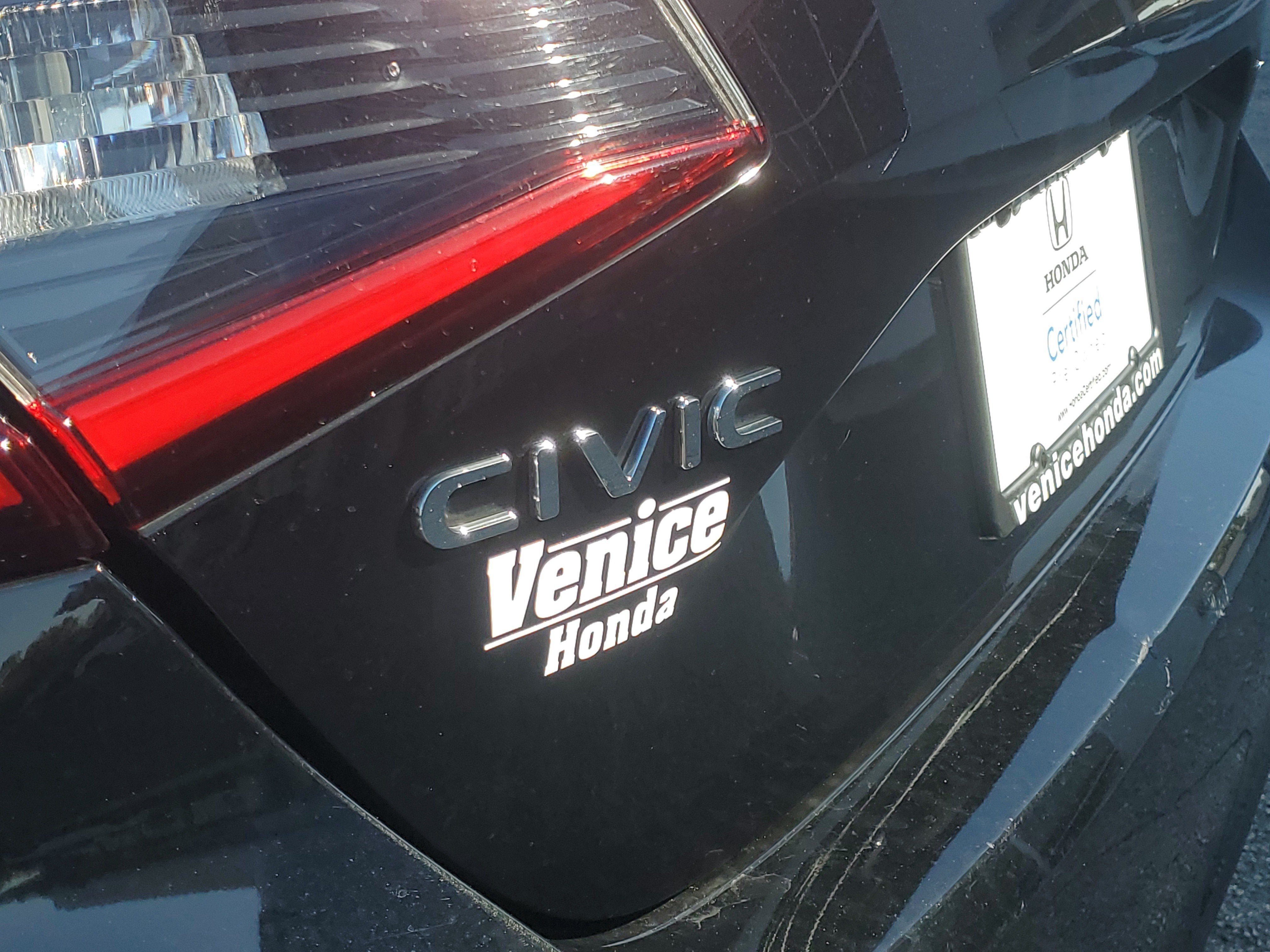 Used 2024  Honda Sport image 12