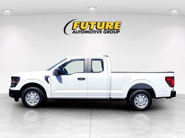 Used 2024 White Ford XL image 7