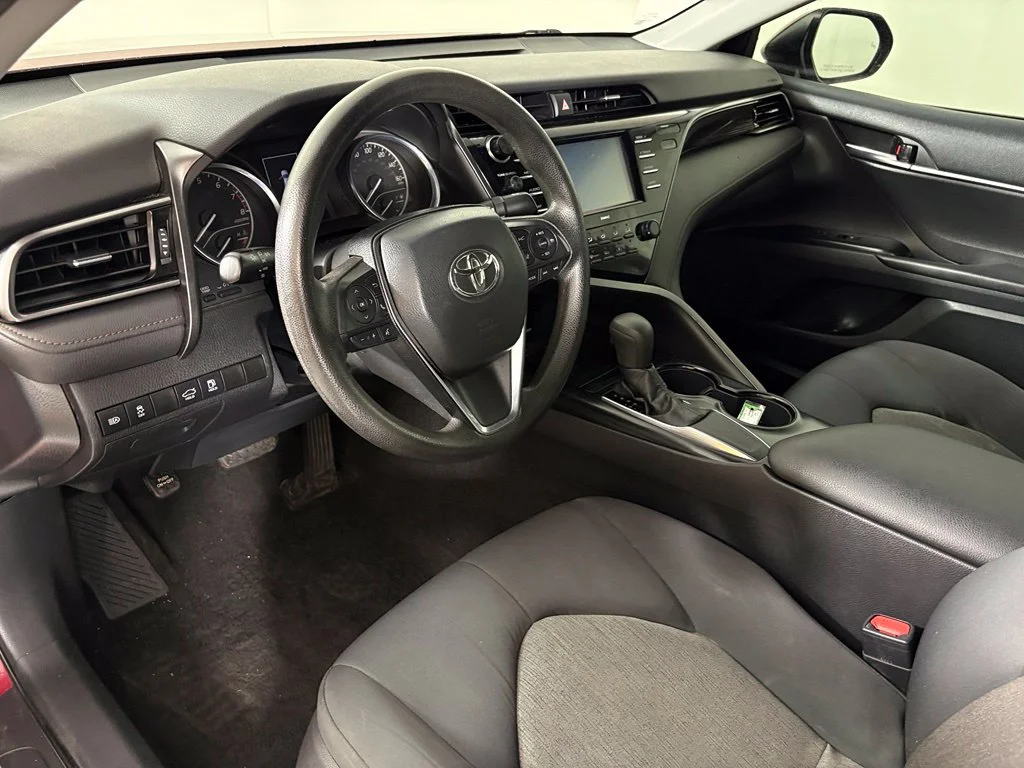 Used 2020 Red Toyota LE image 16