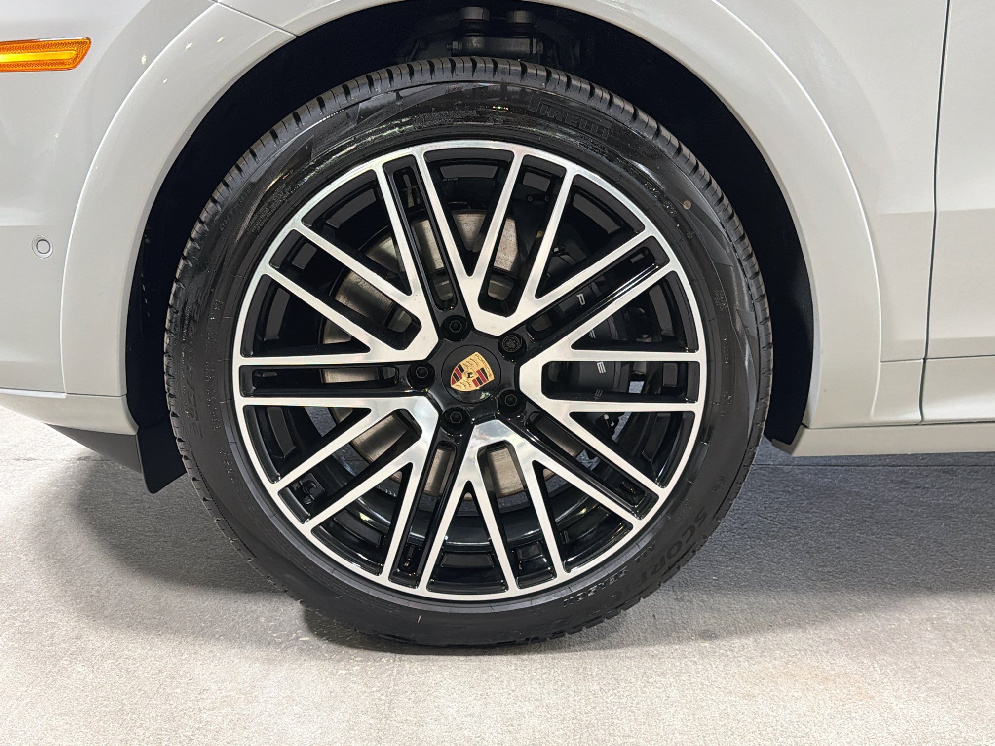New 2026 Chalk Porsche E-Hybrid image 41