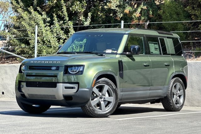 New 2026 Woolstone Green Land Rover S image 1