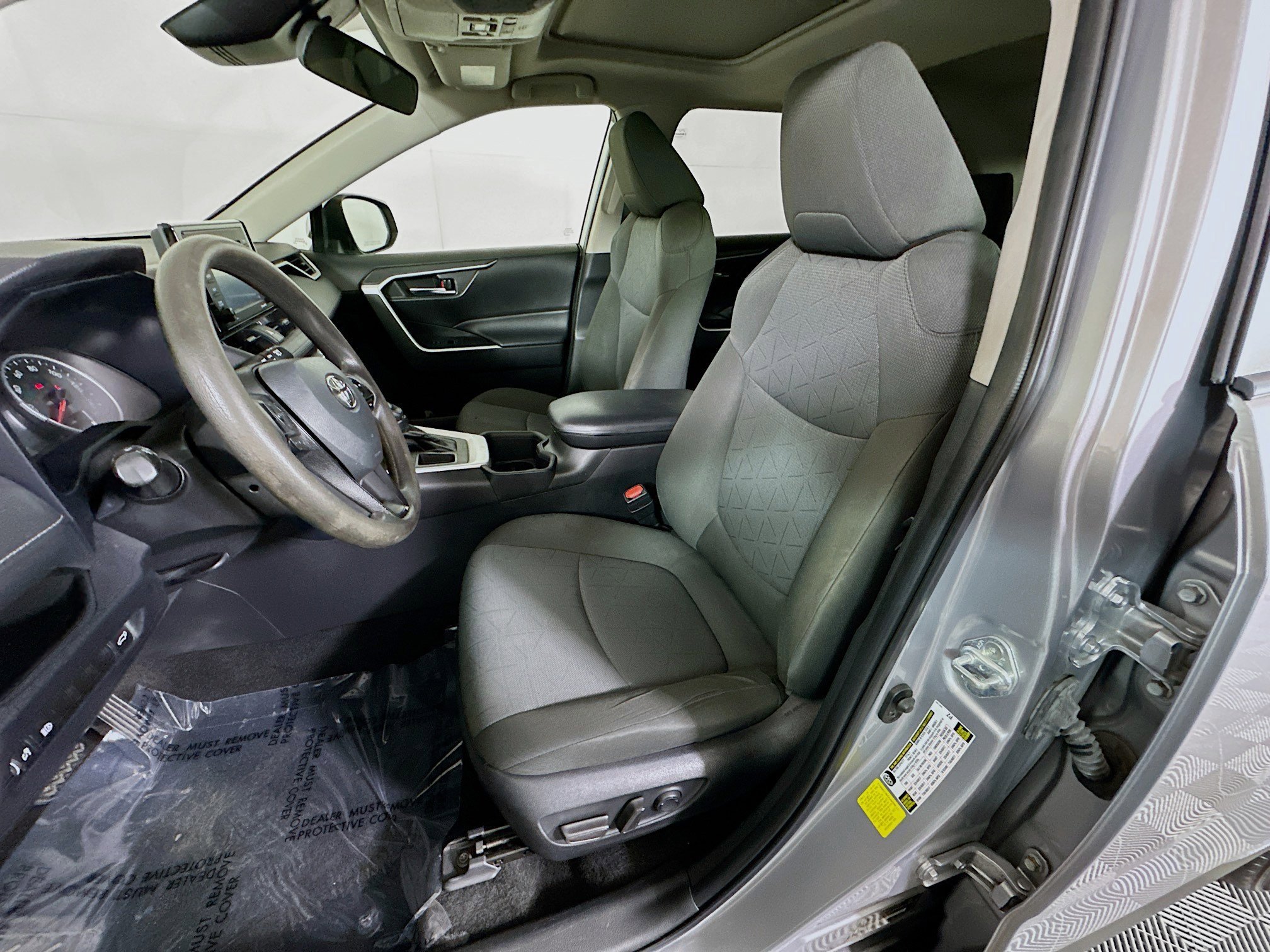 Used 2022 Silver Sky Metallic Toyota XLE image 12