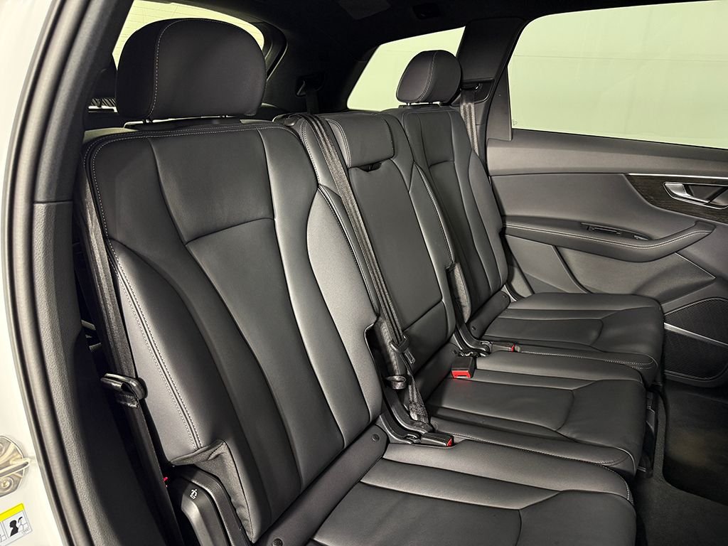 2025 Audi Q7 Premium Plus - Photo 36