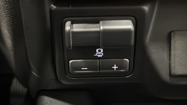 Used 2020 Onyx Black GMC AT4 image 33