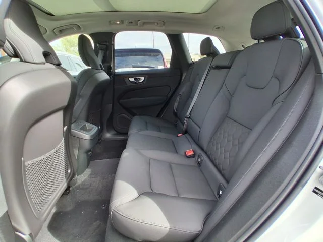 New 2026 Crystal White Volvo Plus image 16