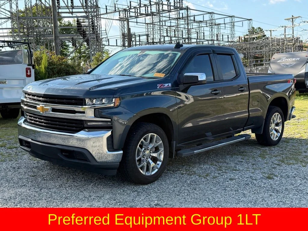 Used 2019 Gray Chevrolet LT image 10