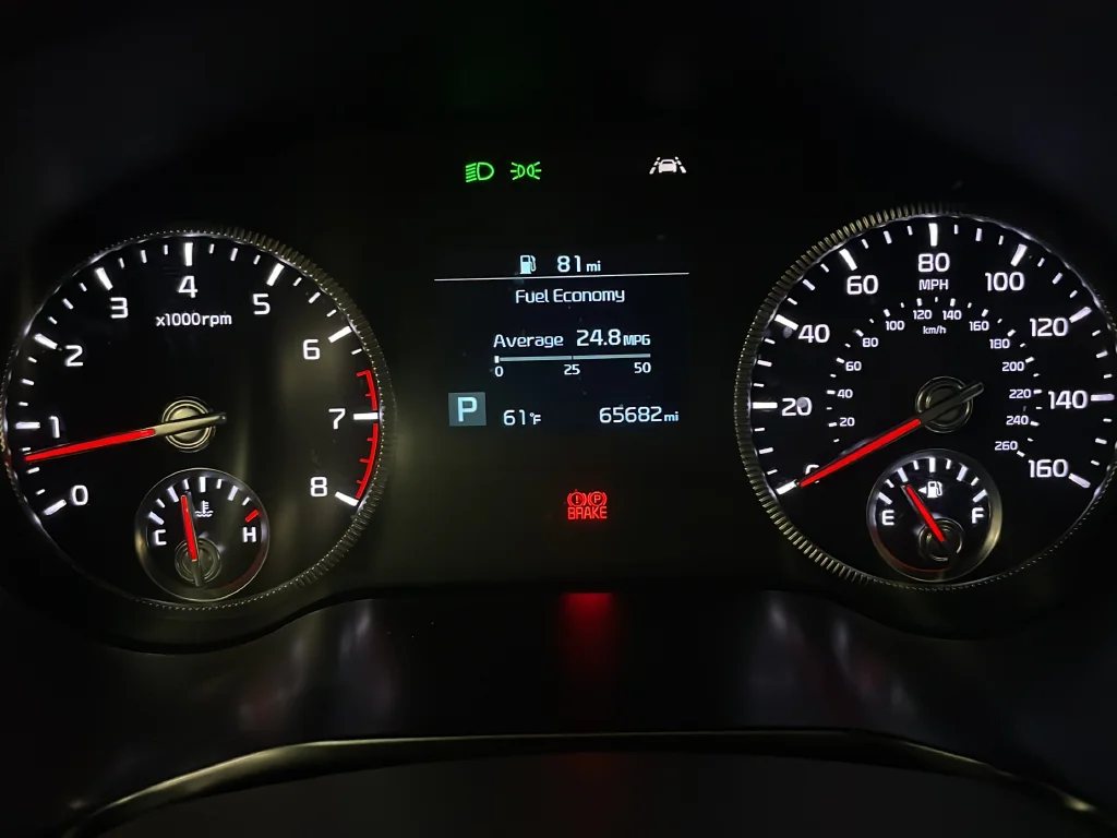 Used 2022 Gray Kia EX image 23