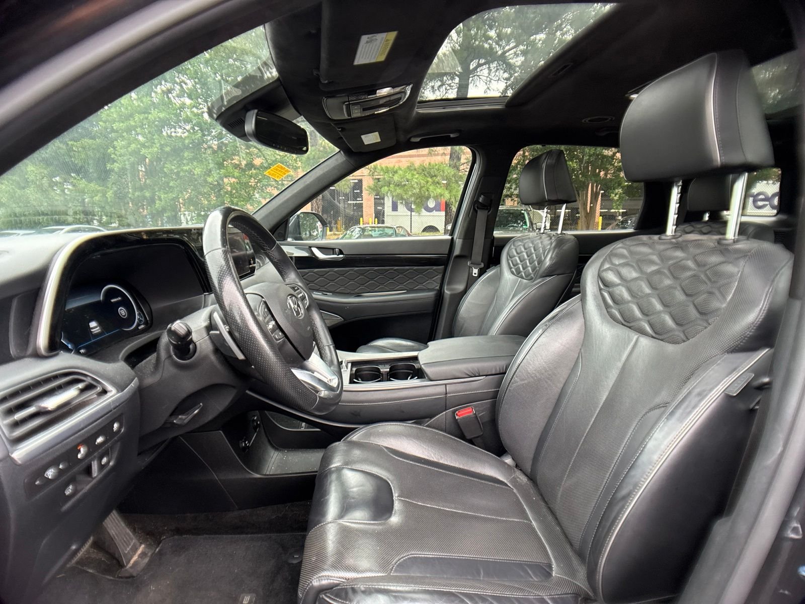 Used 2020 White Hyundai Limited image 10