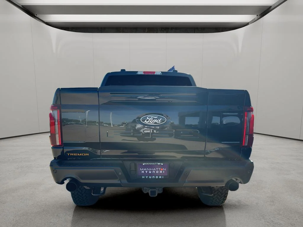 New 2026 Agate Black Metallic Ford Tremor image 9