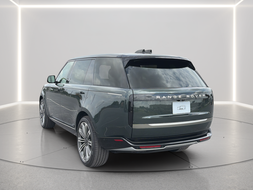 New 2026 Belgravia Green Land Rover SE image 15