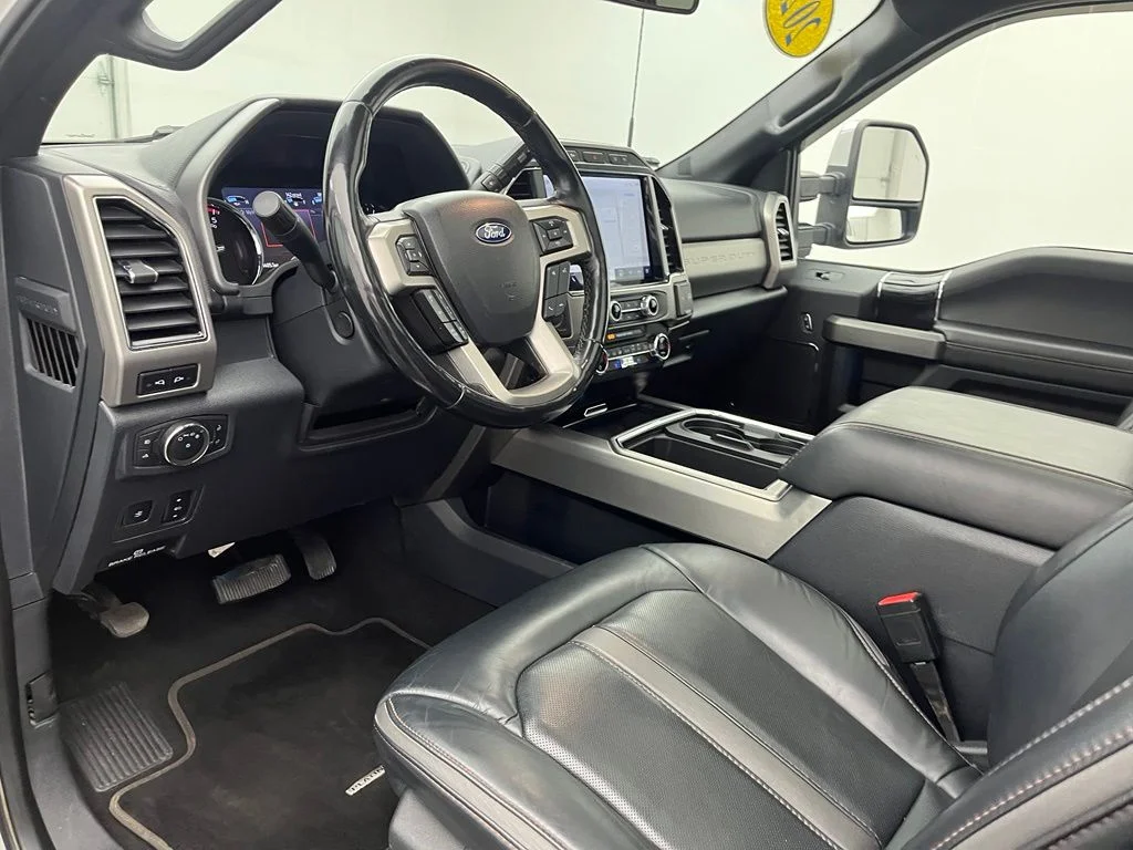 Used 2022 White Ford Platinum Lifted Truck image 16