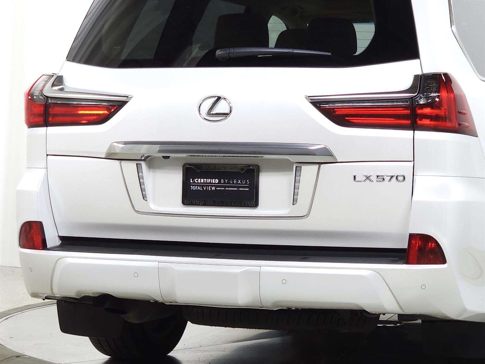 Certified Used 2021 White Lexus Two-Row image 10