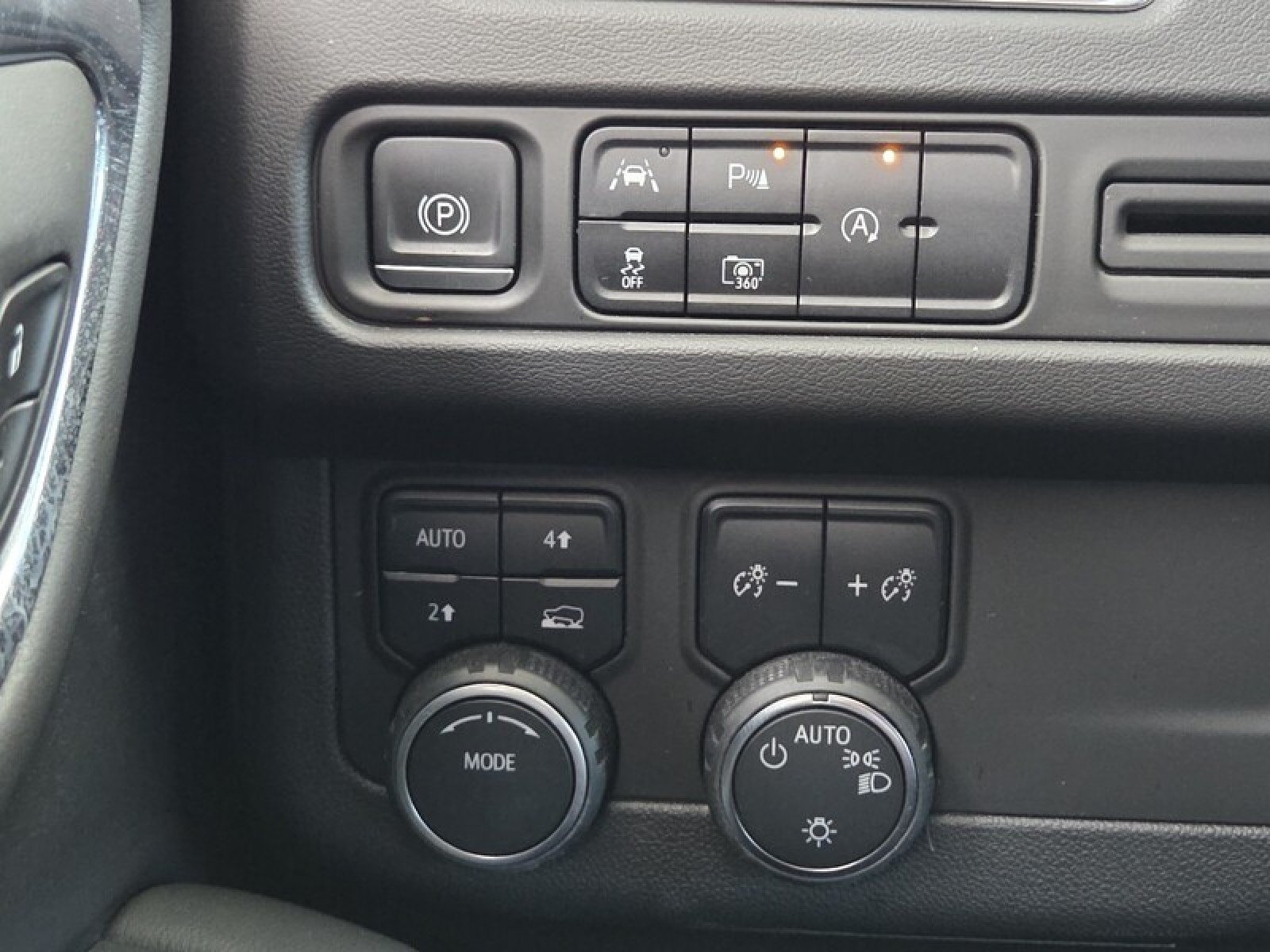 Used 2023 Black Chevrolet RST image 35