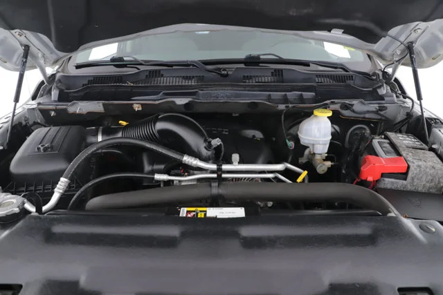 Used 2019 Silver Ram Tradesman image 17