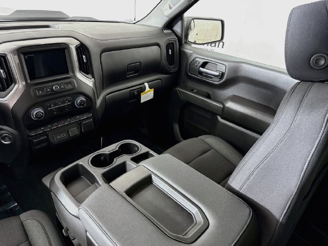 New 2026 Summit White Chevrolet Custom Trail Boss image 23