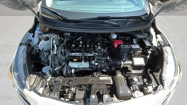 Used 2025  Nissan SV image 32
