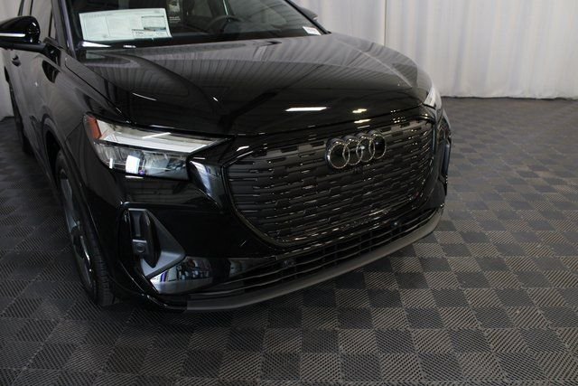 Used 2025 Black Audi Premium Plus image 33