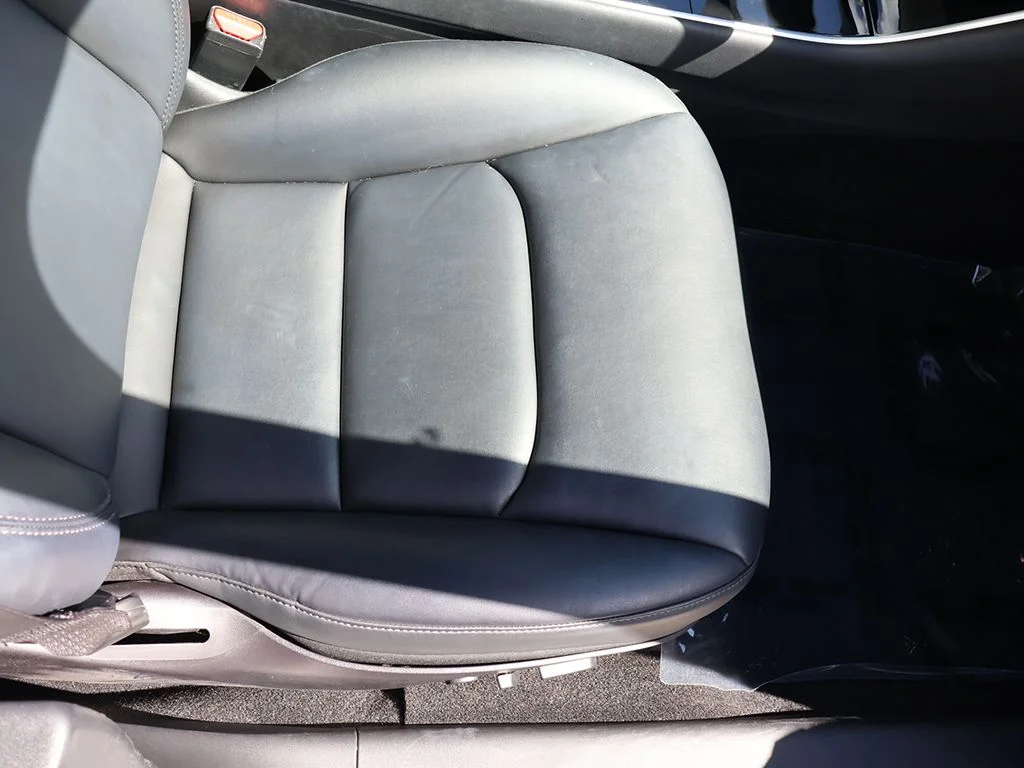 Used 2020 White Tesla Long Range image 32