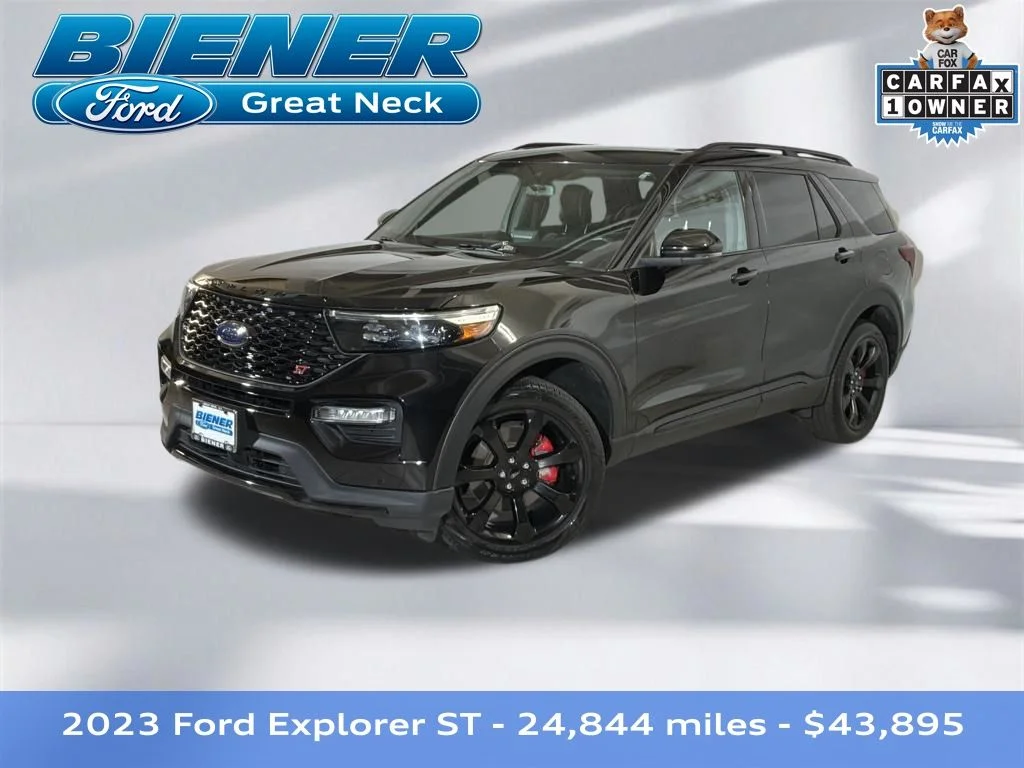 2023 Ford Explorer ST 4WD's photo
