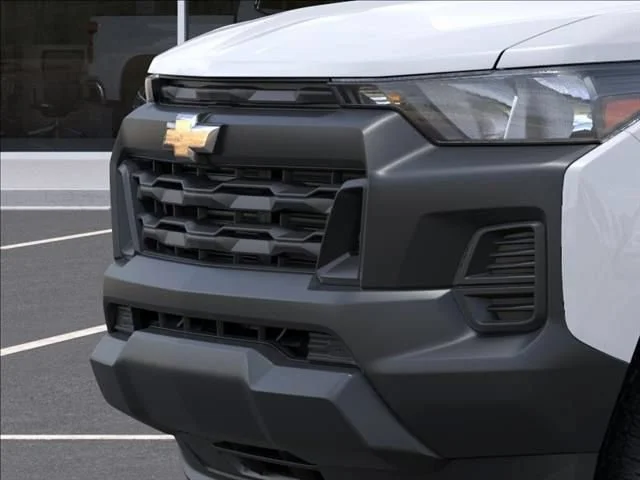 New 2026 Summit White Chevrolet WT image 14