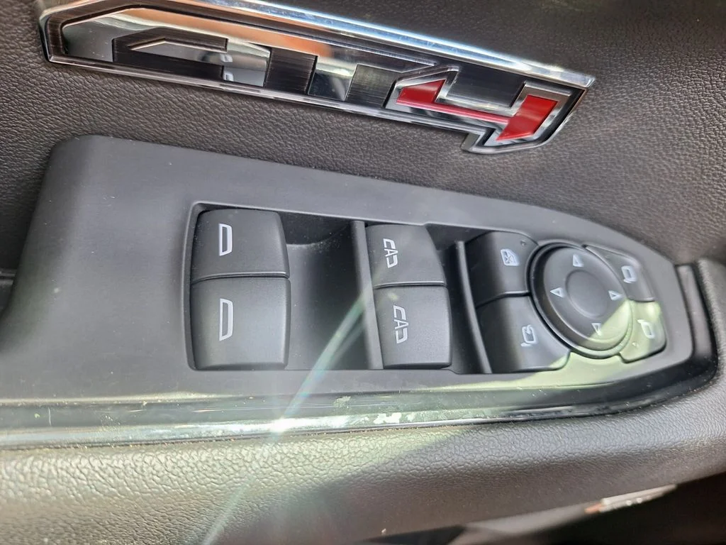 Used 2024 Silver GMC AT4 image 20