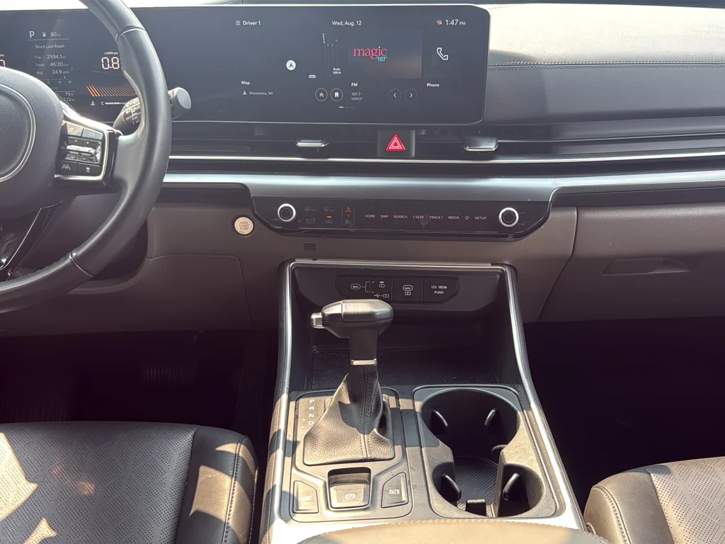 Certified Used 2025 Black Kia LXS image 19