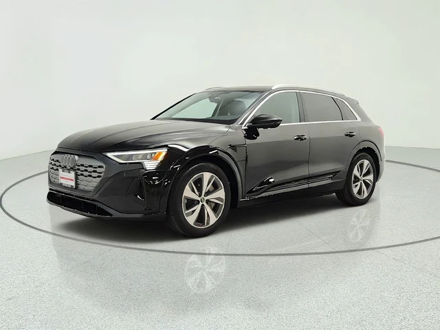 2024 Audi Q8 e-tron Premium quattro