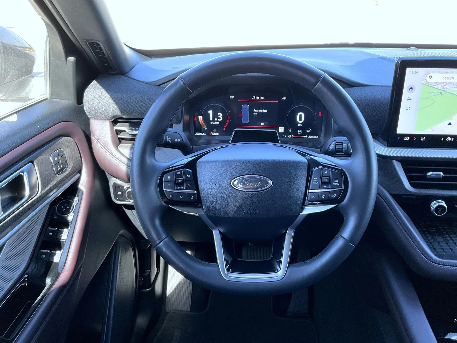 Used 2025 White Ford Platinum image 11