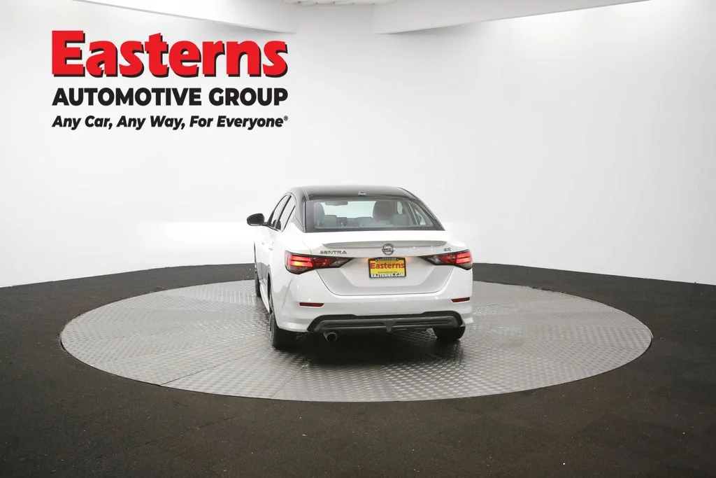 Used 2021 White Nissan SR image 64