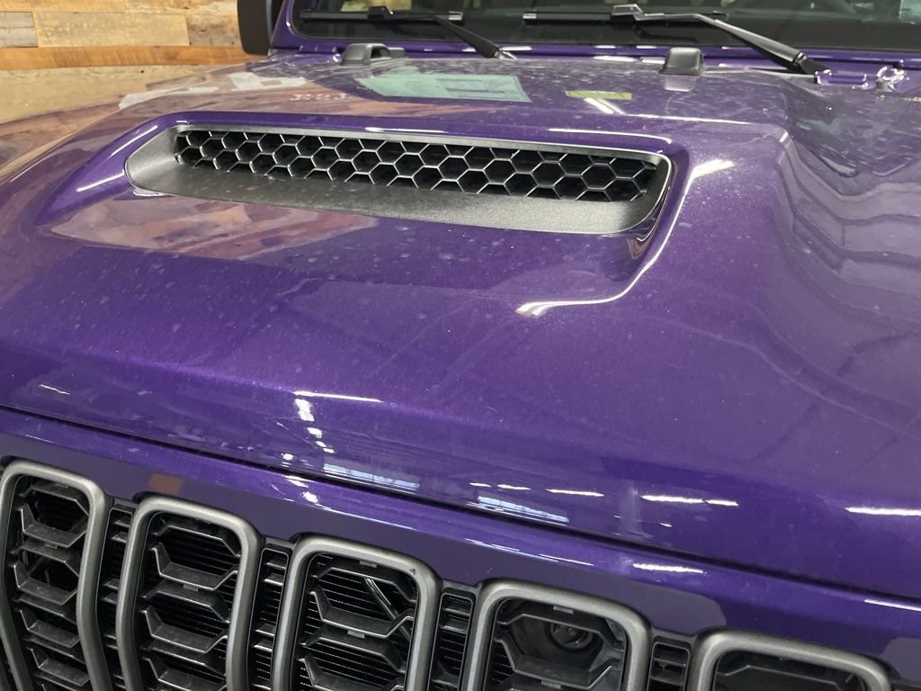 New 2026 Reign Jeep Sport S image 6