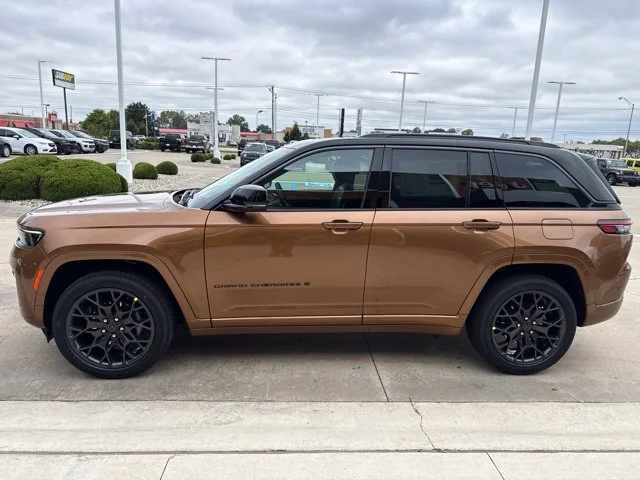 New 2027 Brown Jeep Summit image 8