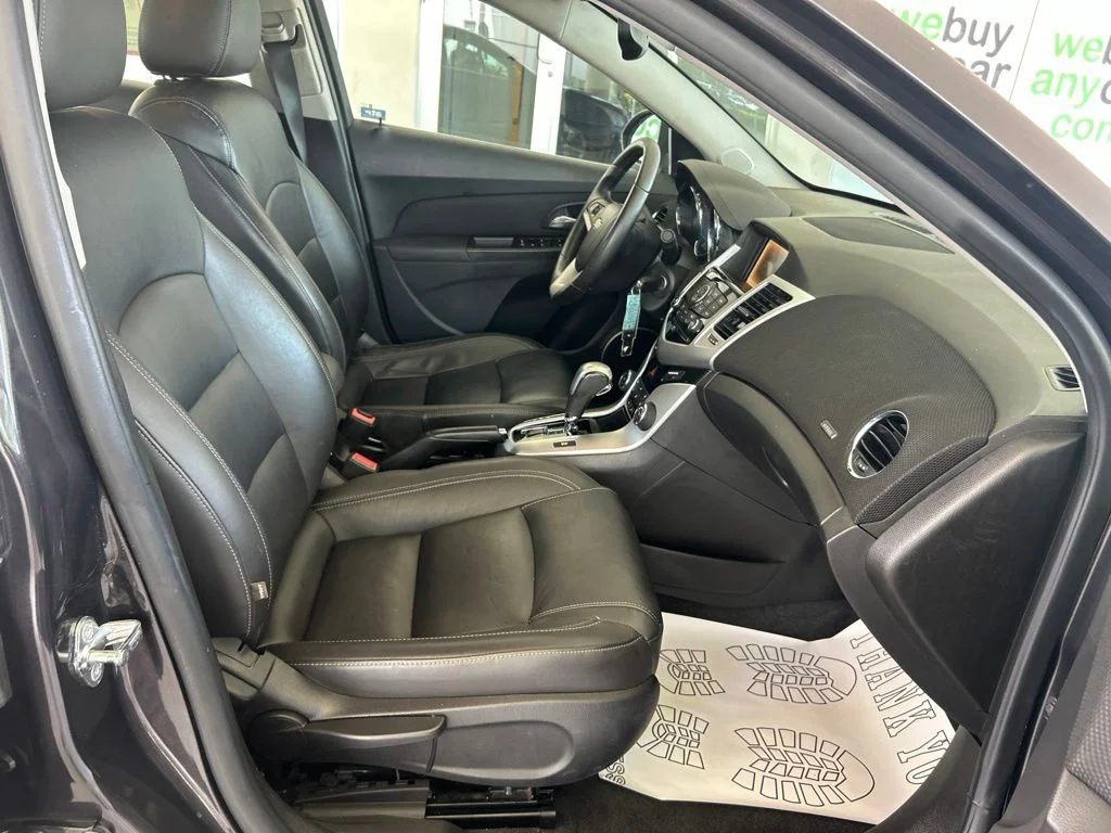 Used 2016 Gray Chevrolet 2LT image 23