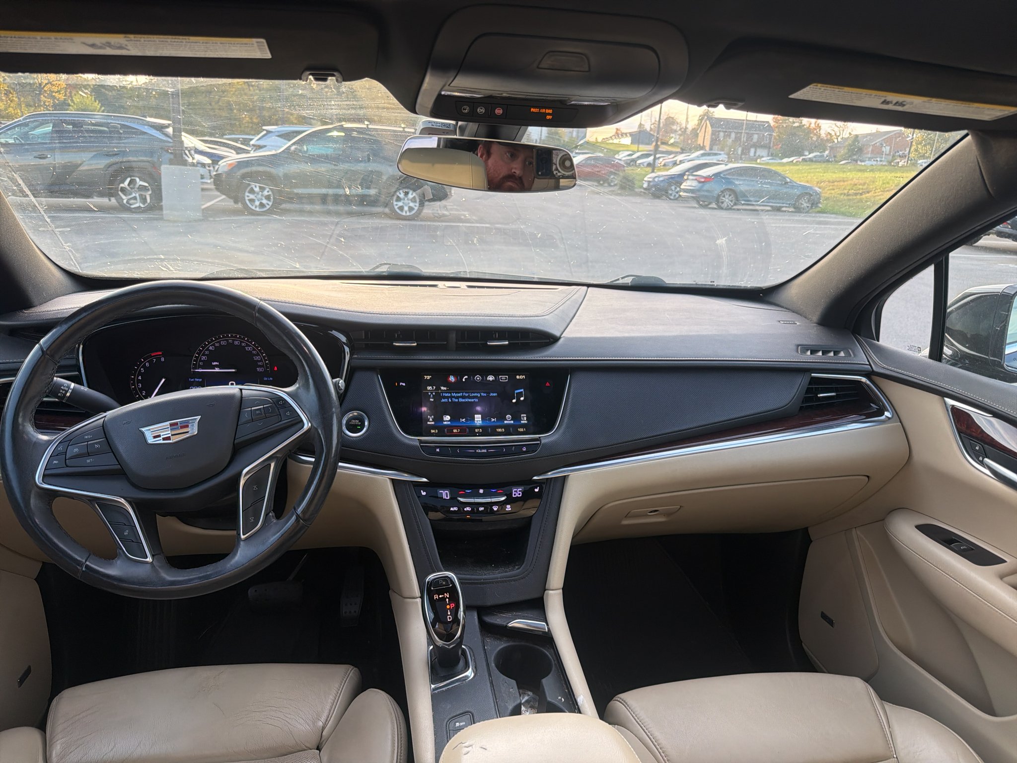 Used 2017 Stellar Black Metallic Cadillac Luxury AWD image 10
