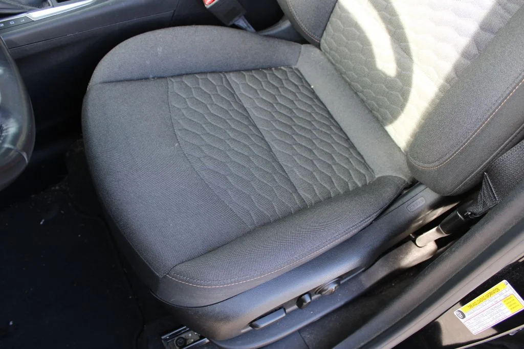 Used 2019 Black Chevrolet LT image 17