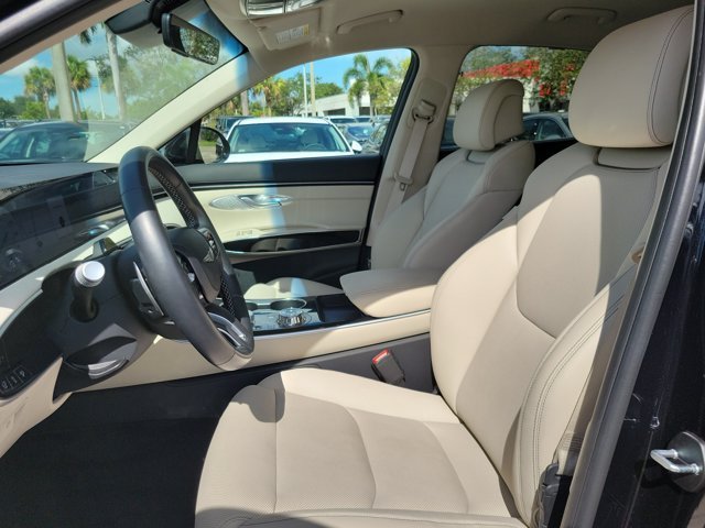2026 GENESIS GV70 Standard - Photo 11