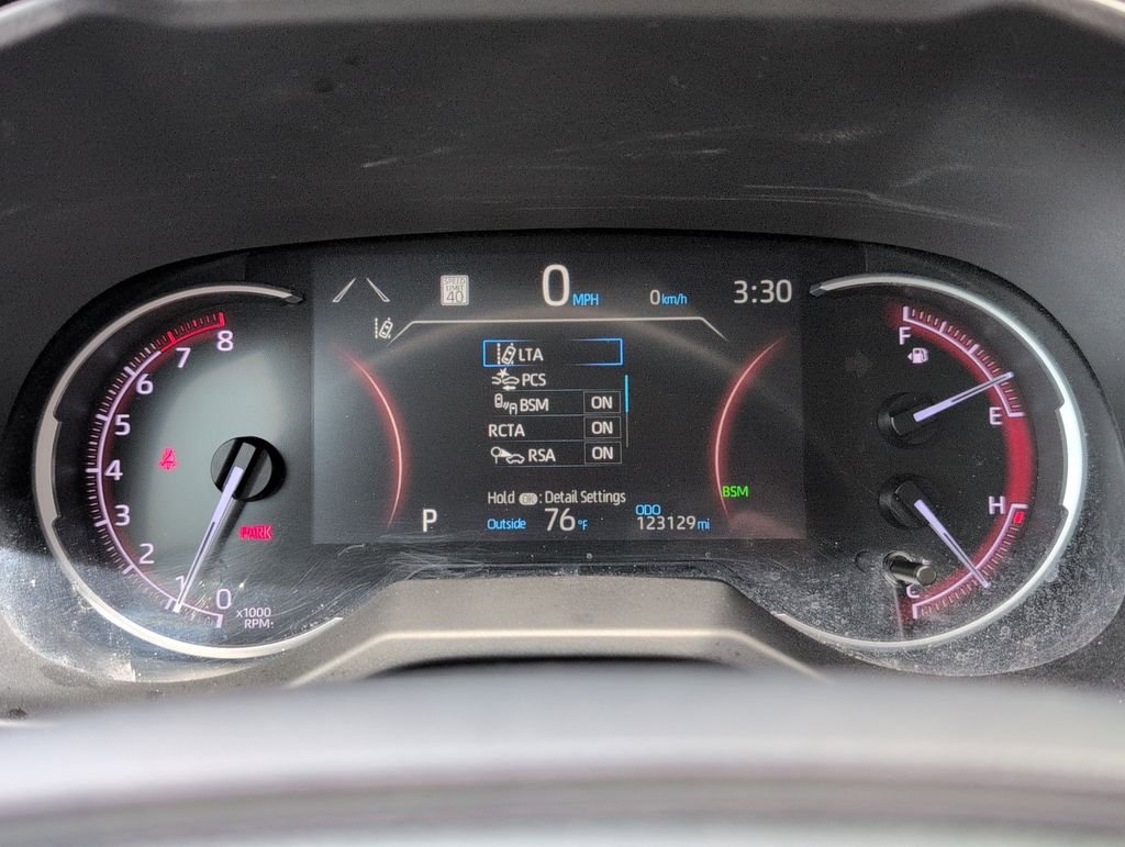 Used 2023 White Toyota XLE image 15