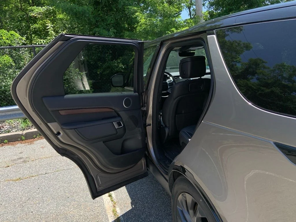 2024 Land Rover Discovery Dynamic SE - Photo 11